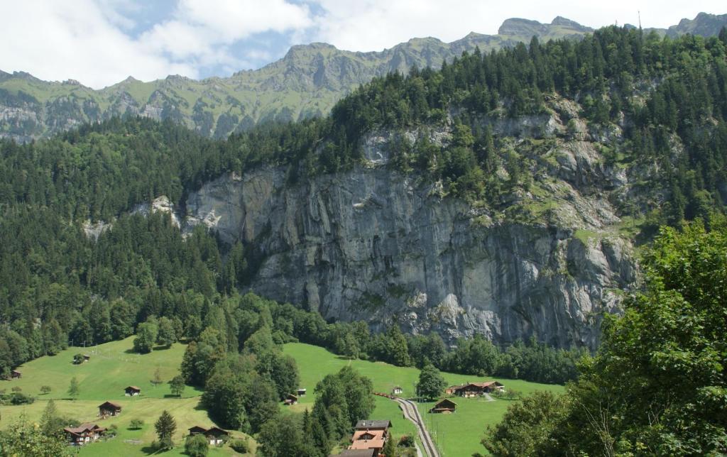 Hotel Restaurant Jungfrau Lauterbrunnen Dış mekan fotoğraf
